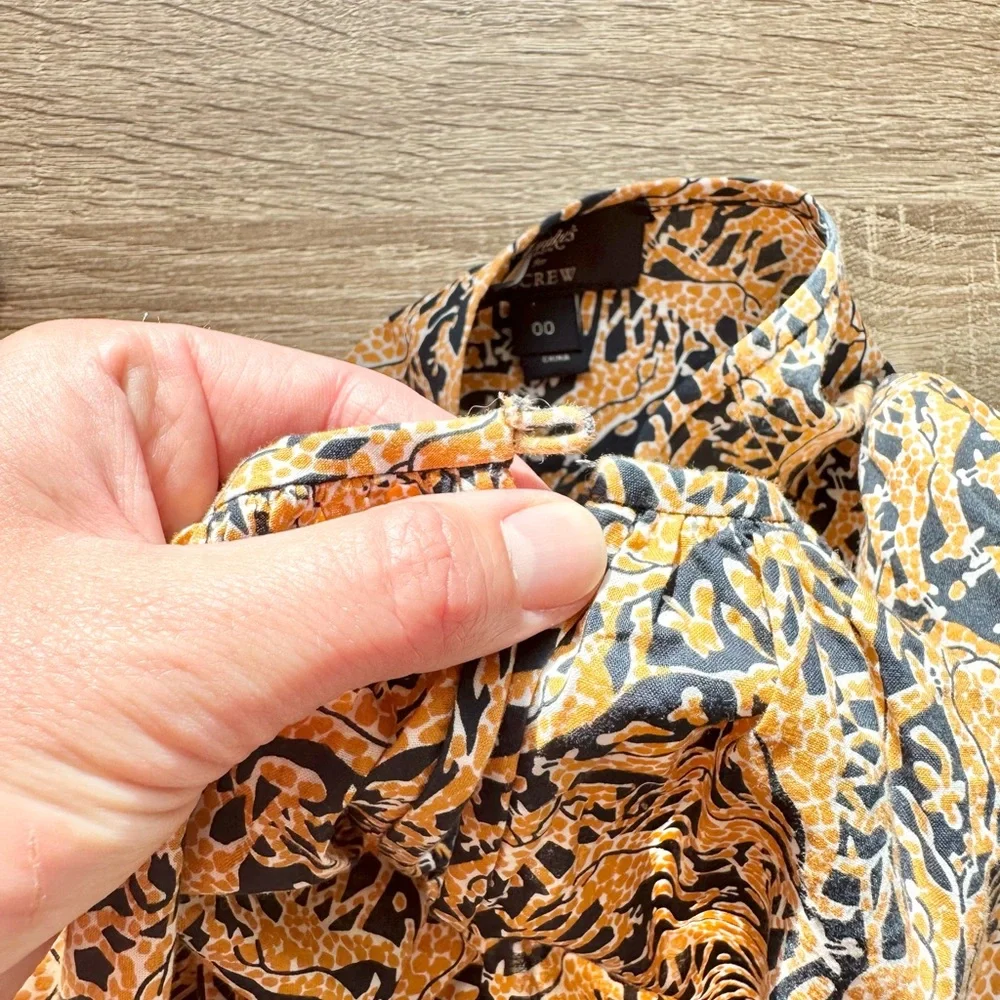 ✨DRAKE’S for J.CREW Giraffe Blouse Bell Sleeves Women’s Size 00✨ - Picture 6 of 9